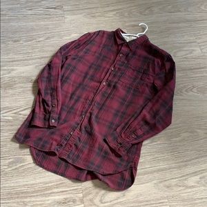 PACSUN FLANNEL STYLE BUTTON UP